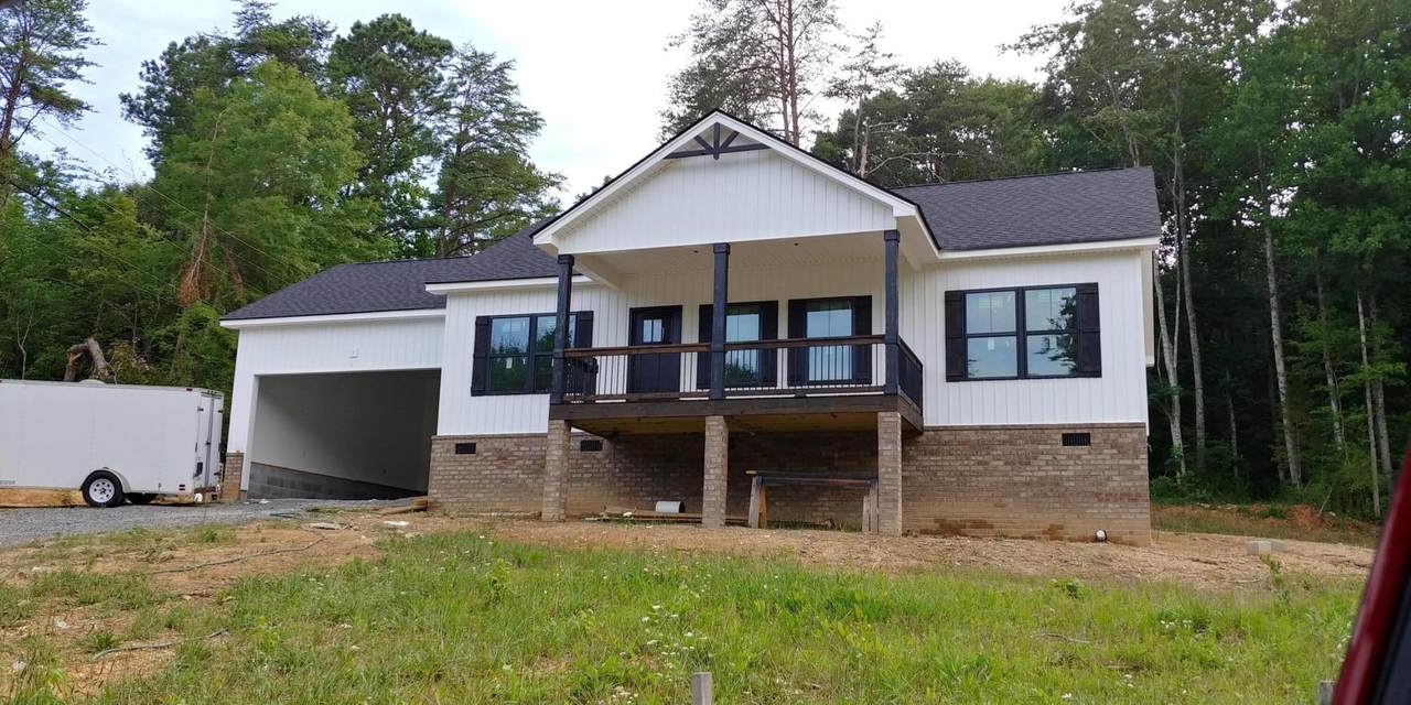 301 Windsong Dr - Photo 1