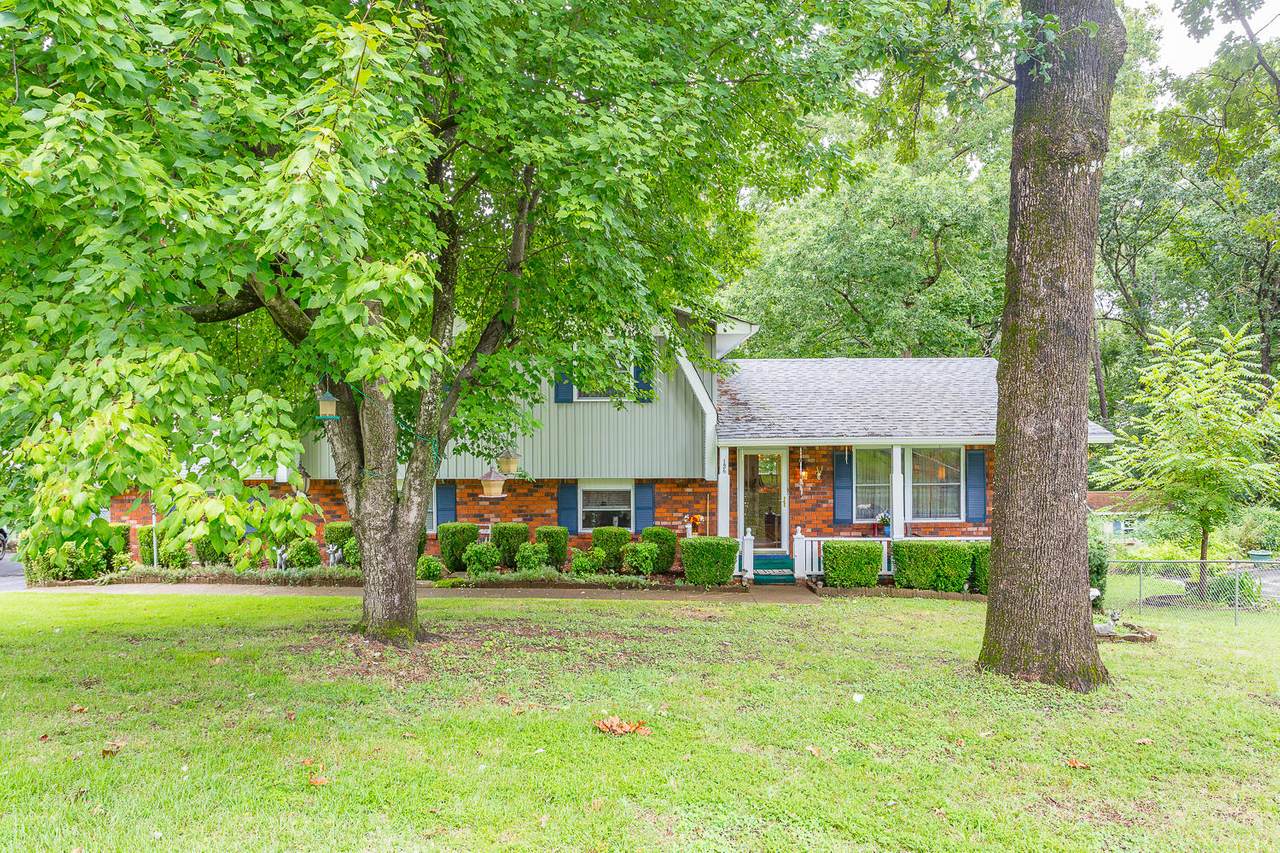138 Brownwood Ln - Photo 1