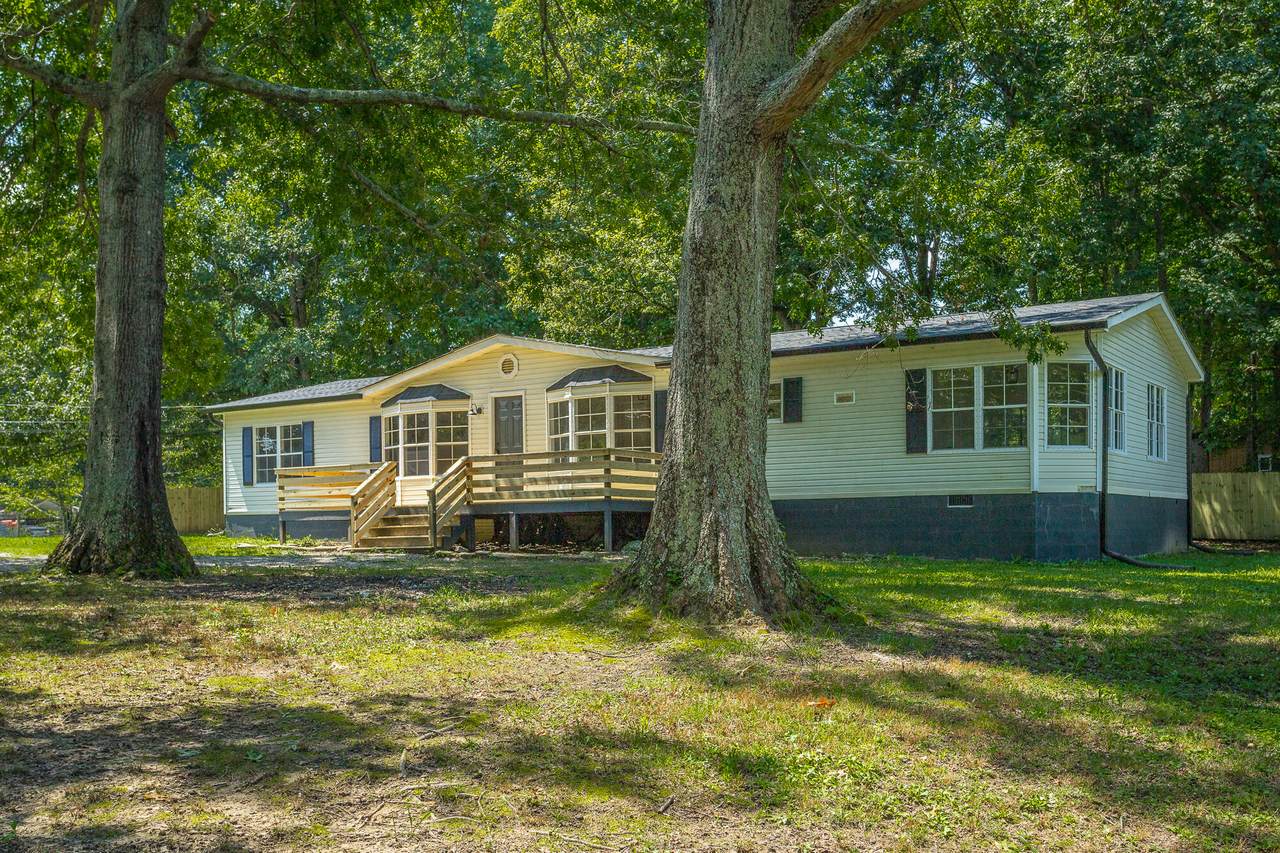 1331 Bonnelia Cir - Photo 1
