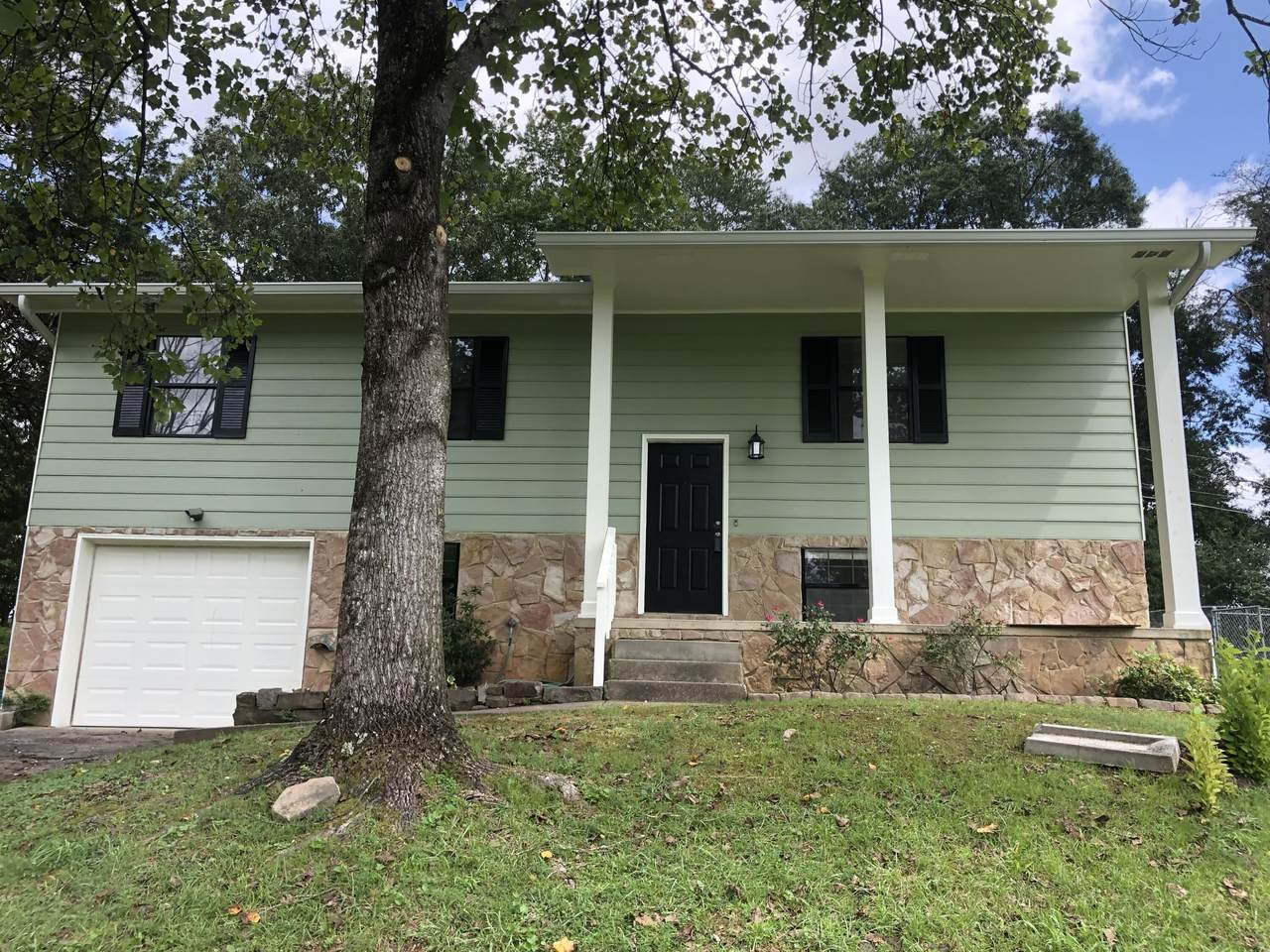 6580 Esquire Ln - Photo 1