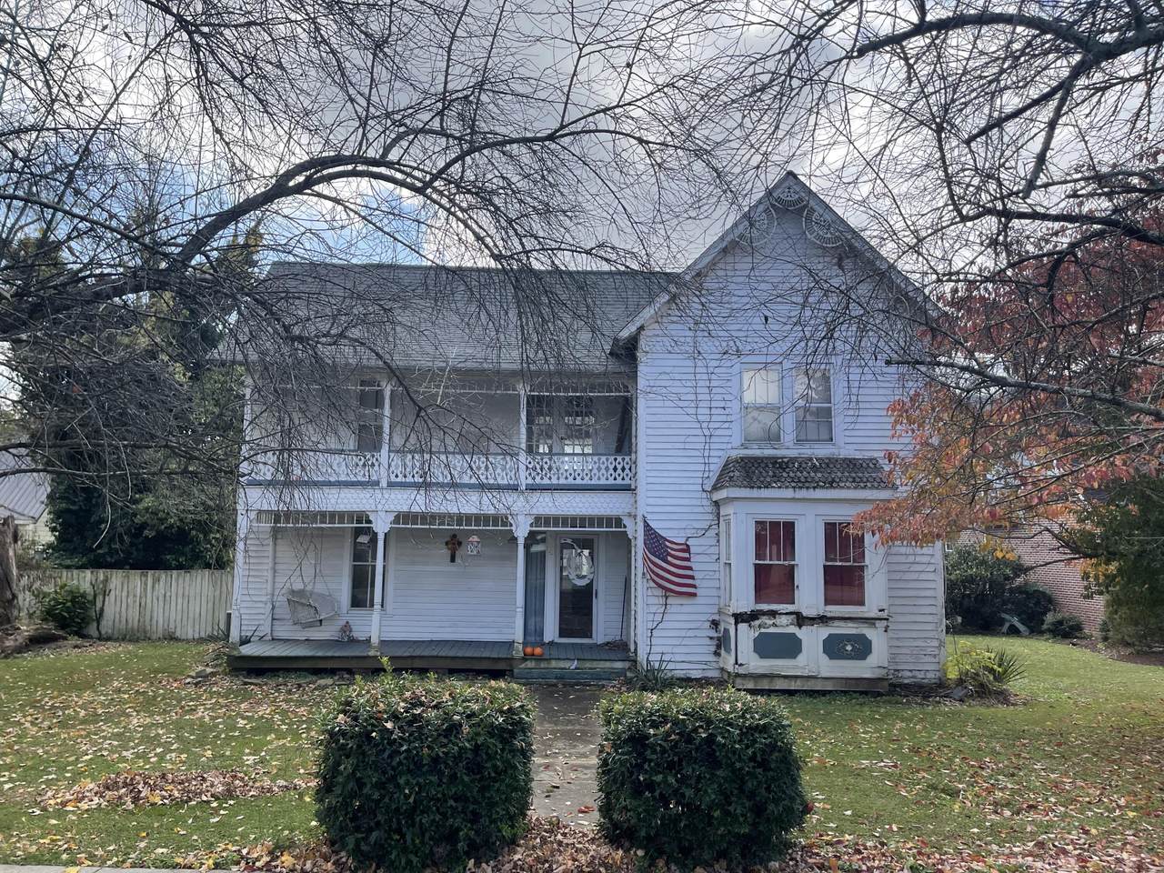254 Cumberland Ave - Photo 1