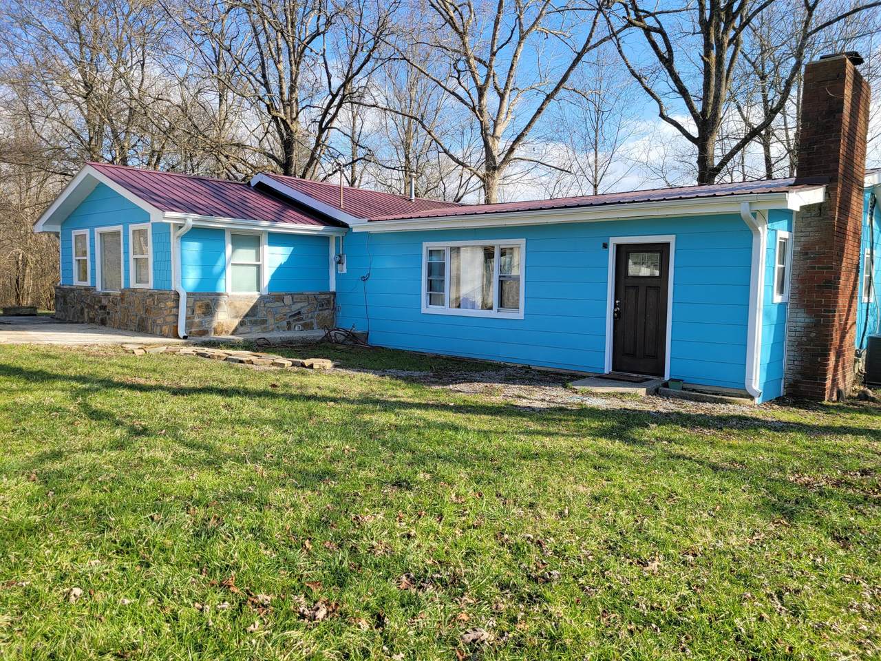 179 Lovelady Ln - Photo 1