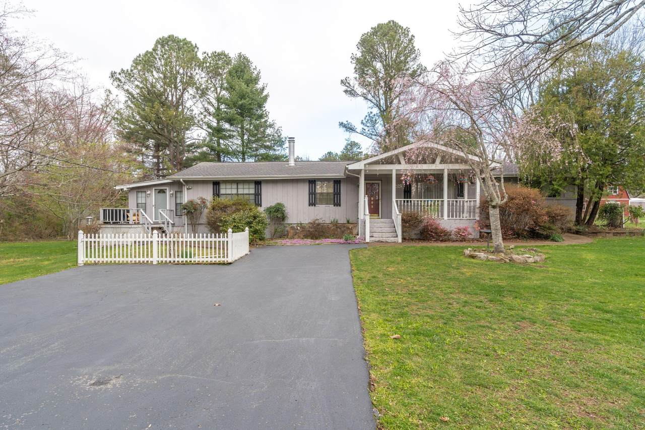 202 Bee Branch Blvd - Photo 1