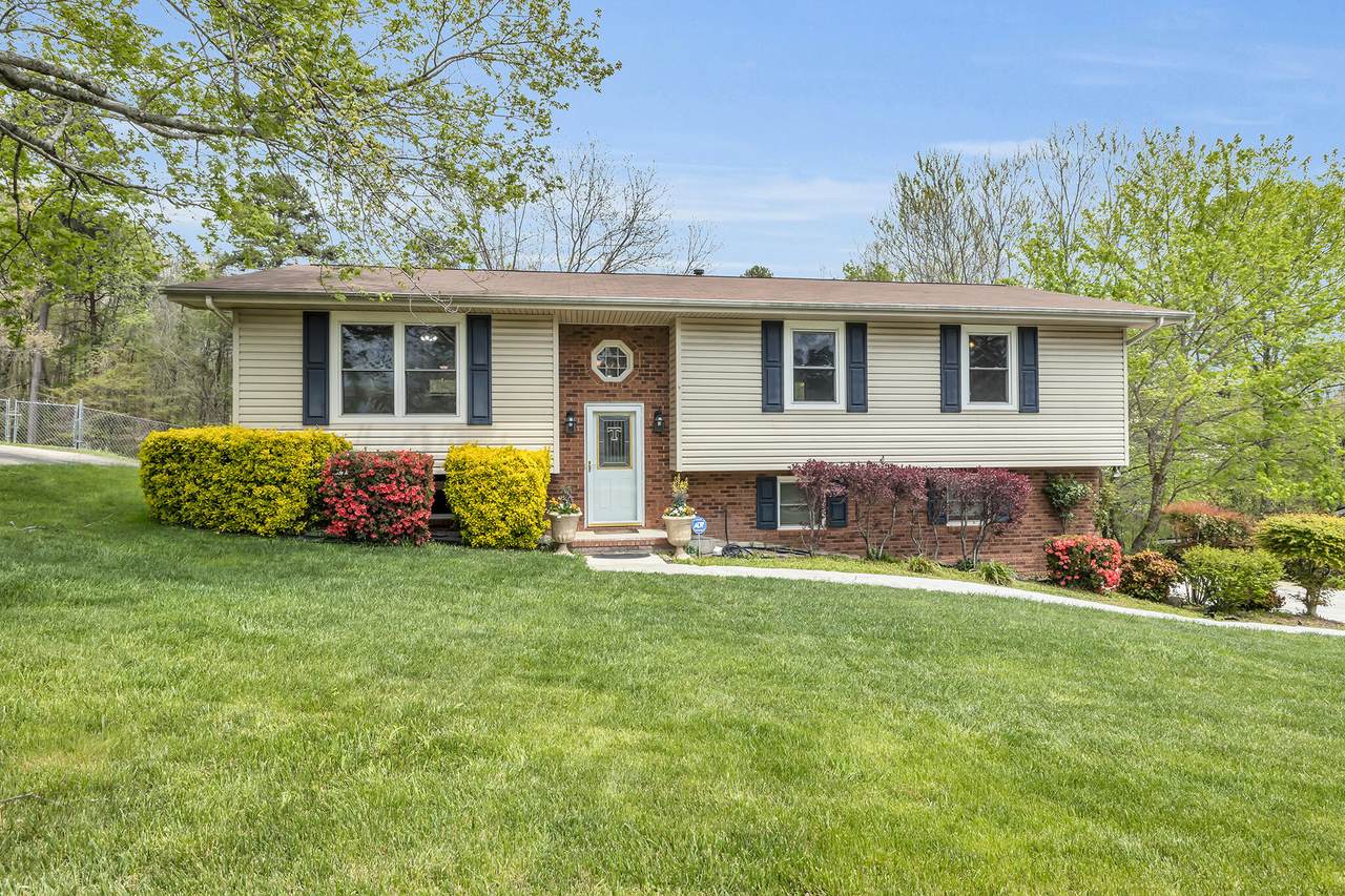 1109 Copperwood Dr - Photo 1