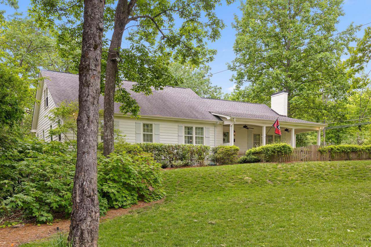 1300 Peter Pan Rd - Photo 1