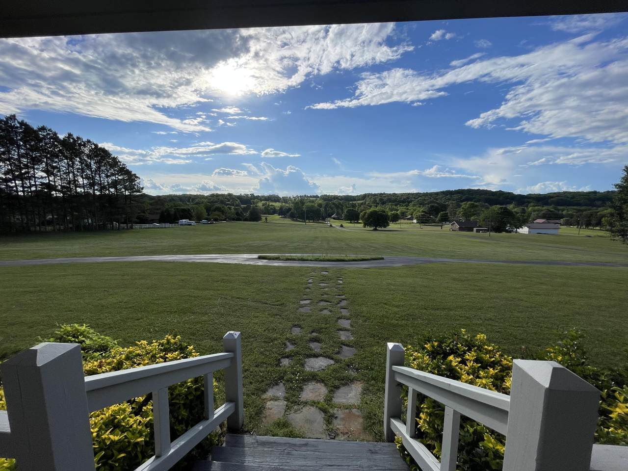 https://bt-photos.global.ssl.fastly.net/chattanooga/1280_boomver_1_1355351-2.jpg