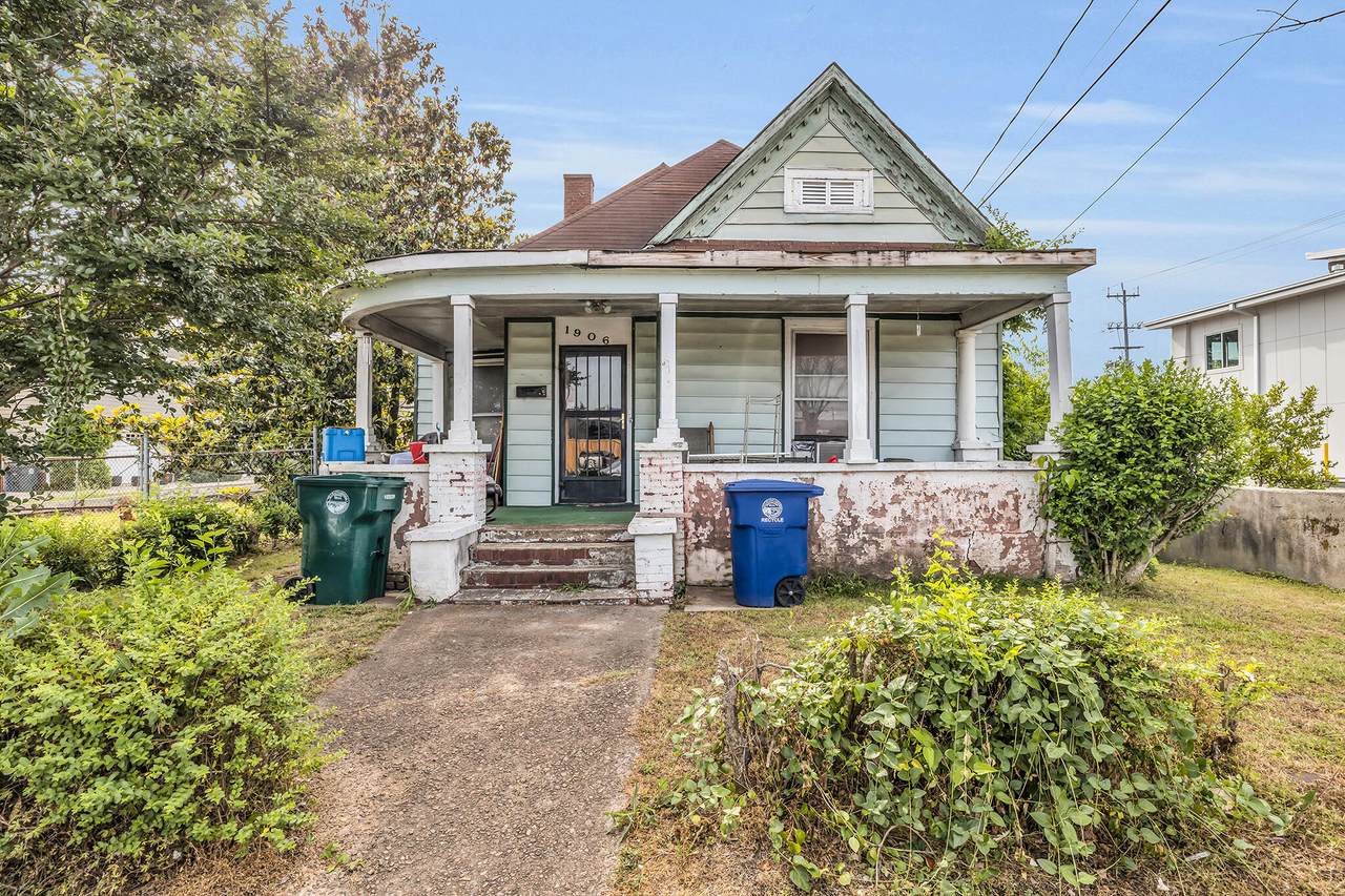 1906 Williams St - Photo 1