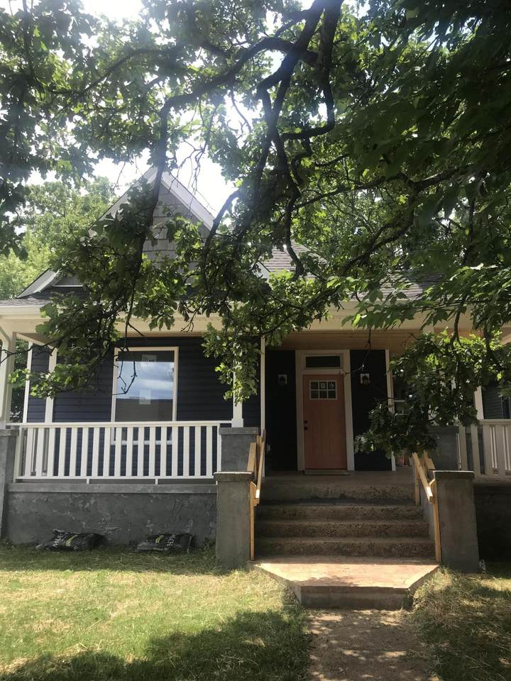 2518 Bailey Ave - Photo 1