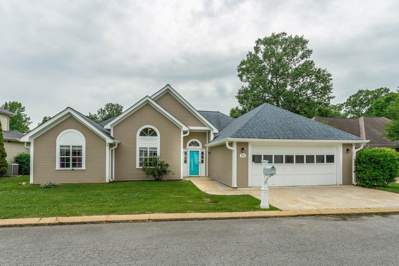 1704 Jackson Square Dr - Photo 1