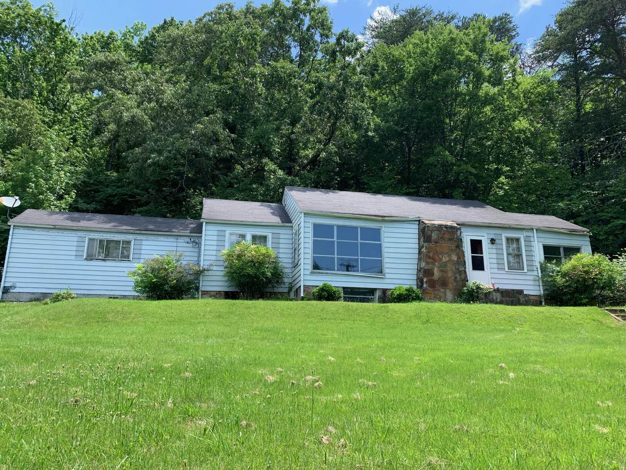 5840 Grubb Rd - Photo 1