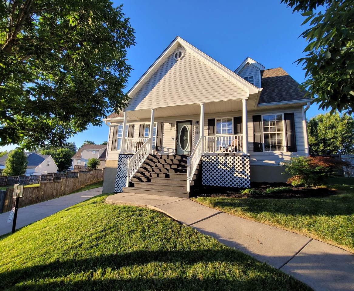 1169 Clint Dr - Photo 1