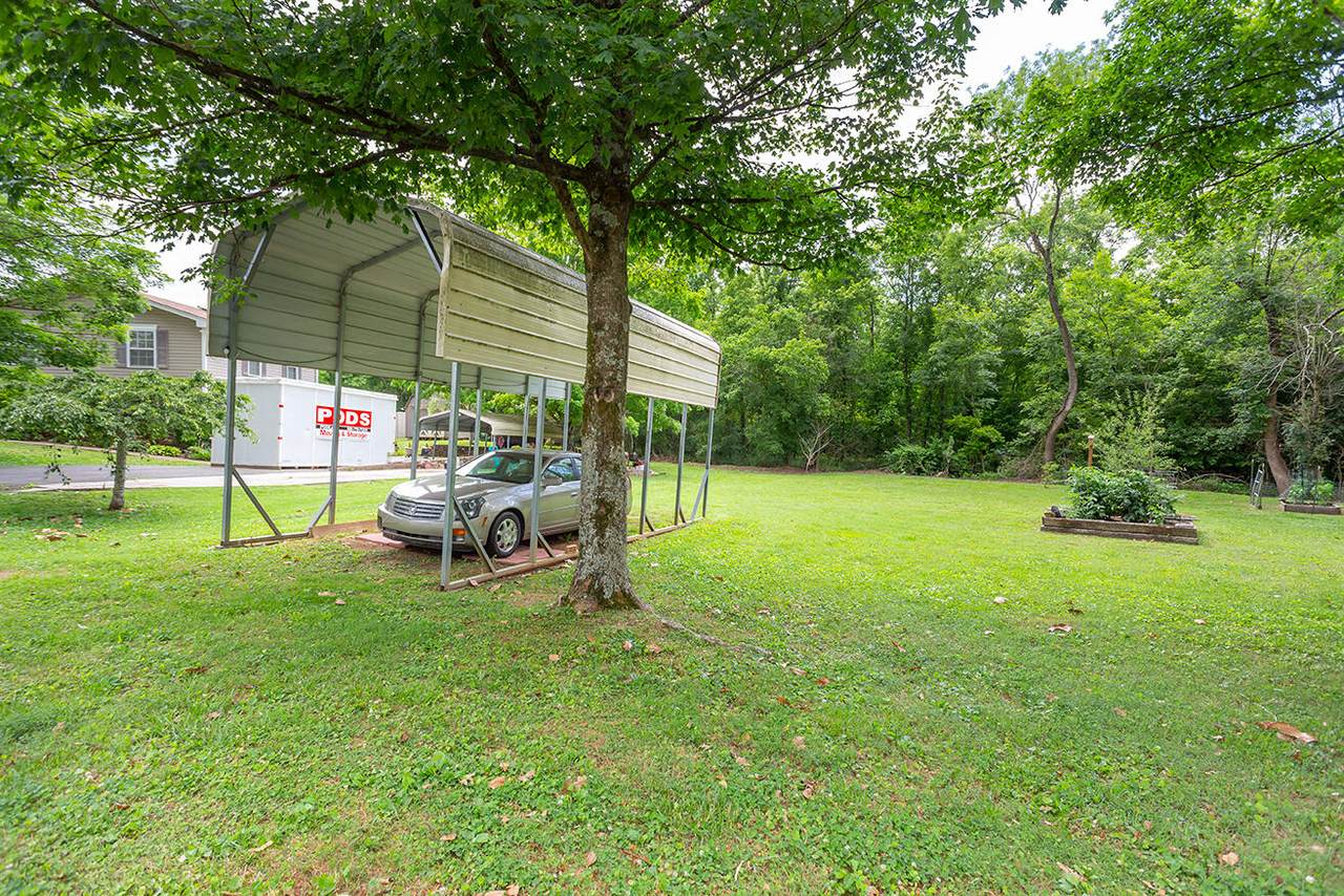 https://bt-photos.global.ssl.fastly.net/chattanooga/orig_boomver_1_1357088-2.jpg