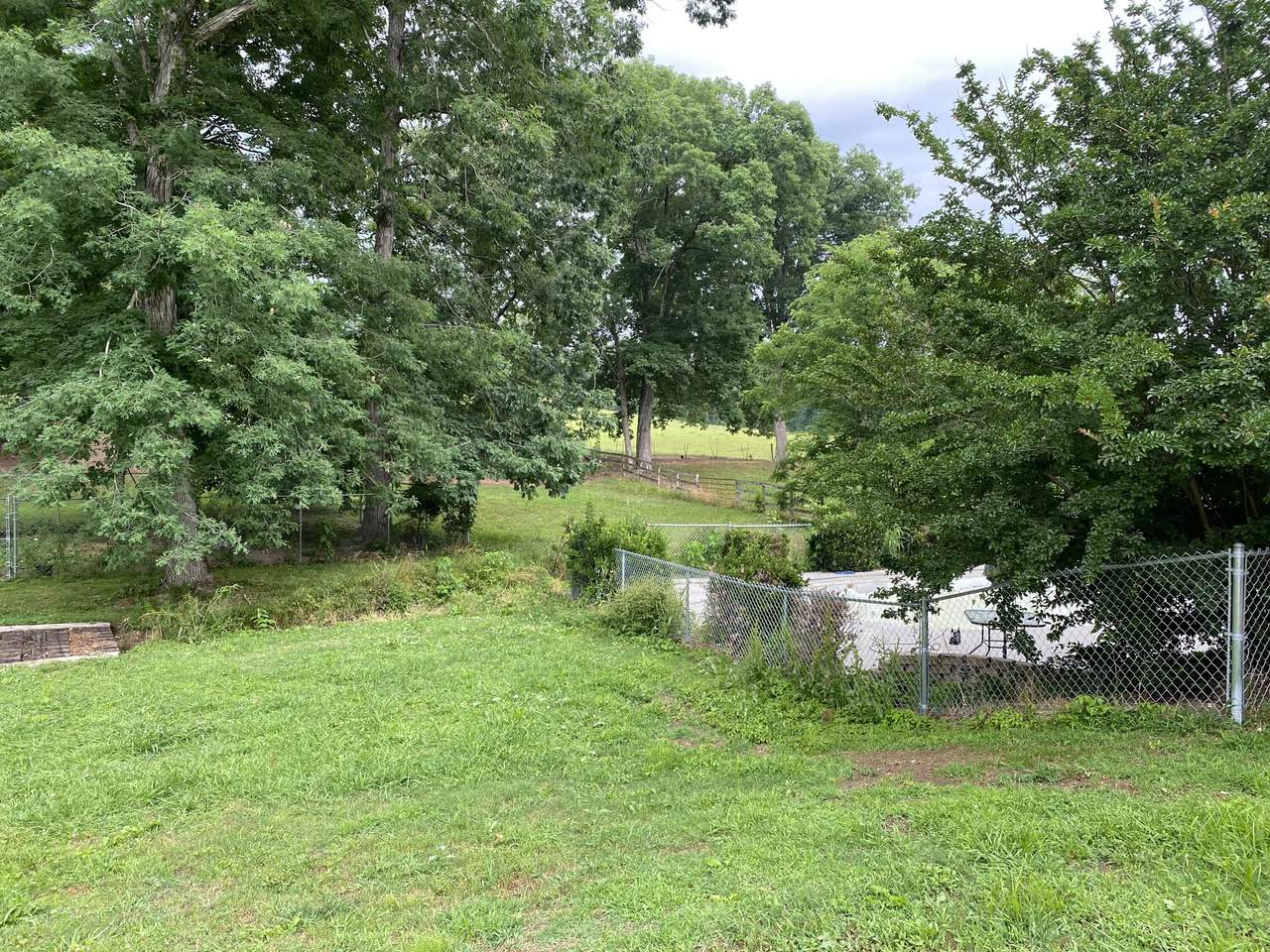 https://bt-photos.global.ssl.fastly.net/chattanooga/orig_boomver_1_1357387-2.jpg
