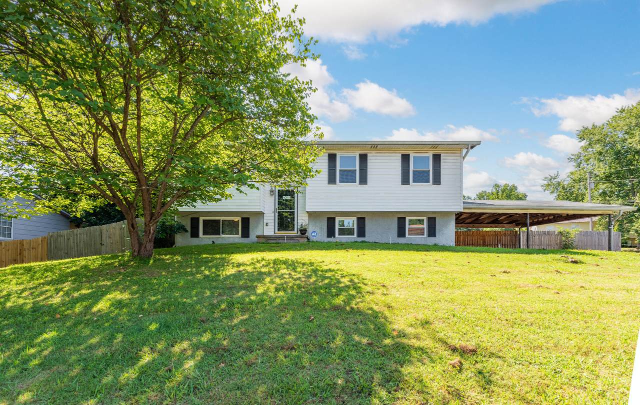 3107 Somerset Dr - Photo 1