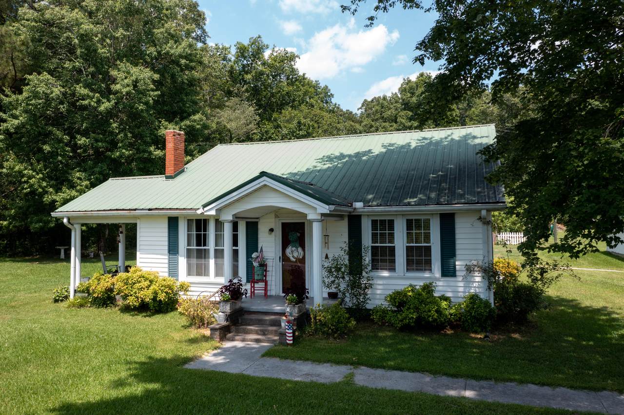 1195 Back Penn Rd - Photo 1