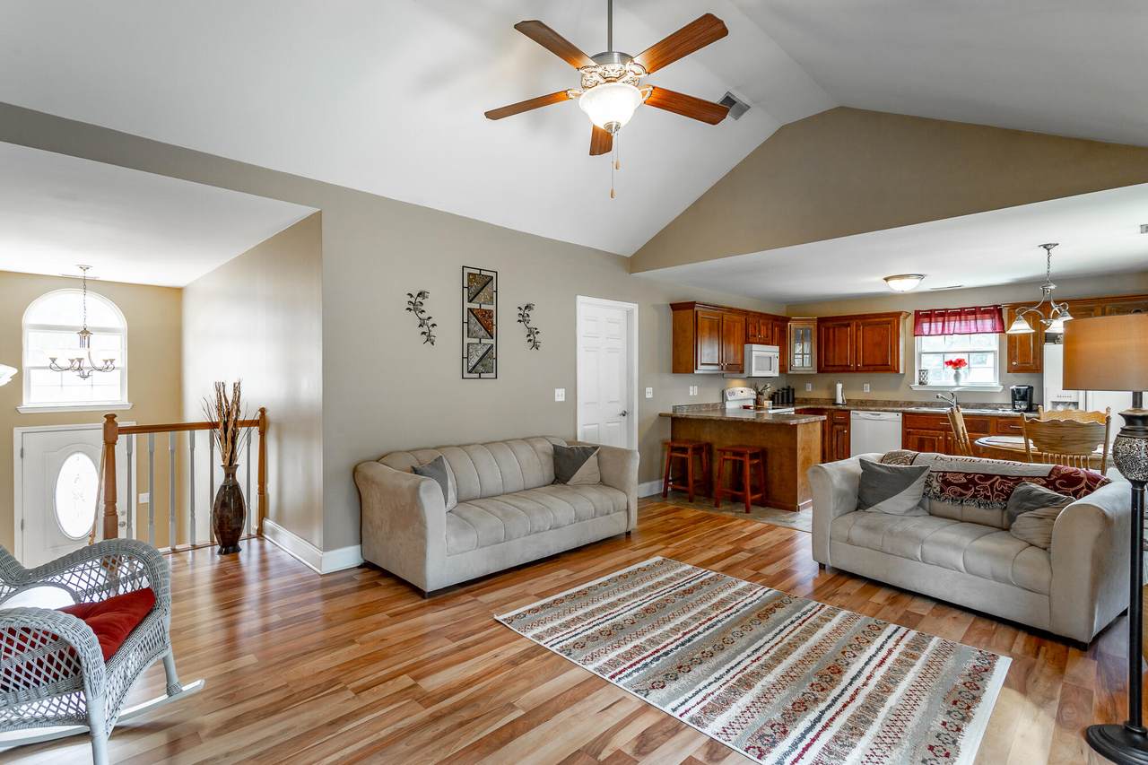 https://bt-photos.global.ssl.fastly.net/chattanooga/1280_boomver_1_1359925-2.jpg