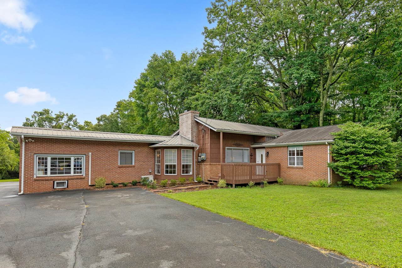 3306 Taft Hwy - Photo 1