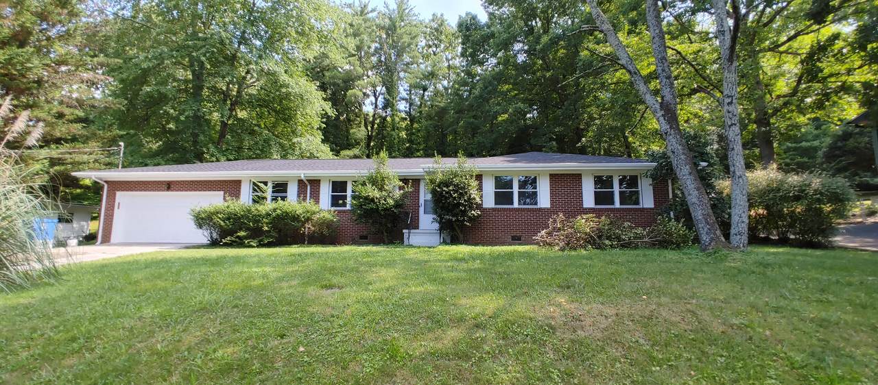 1112 Clermont Dr - Photo 1