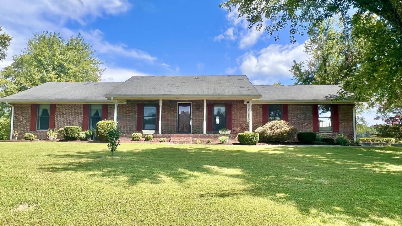 1584 Fraley Rd - Photo 1