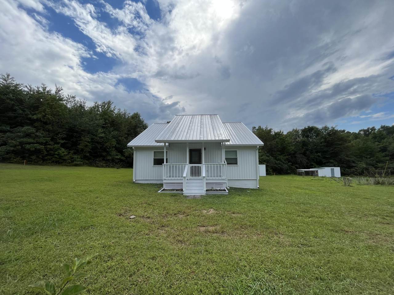 268 Poplar Rd - Photo 1