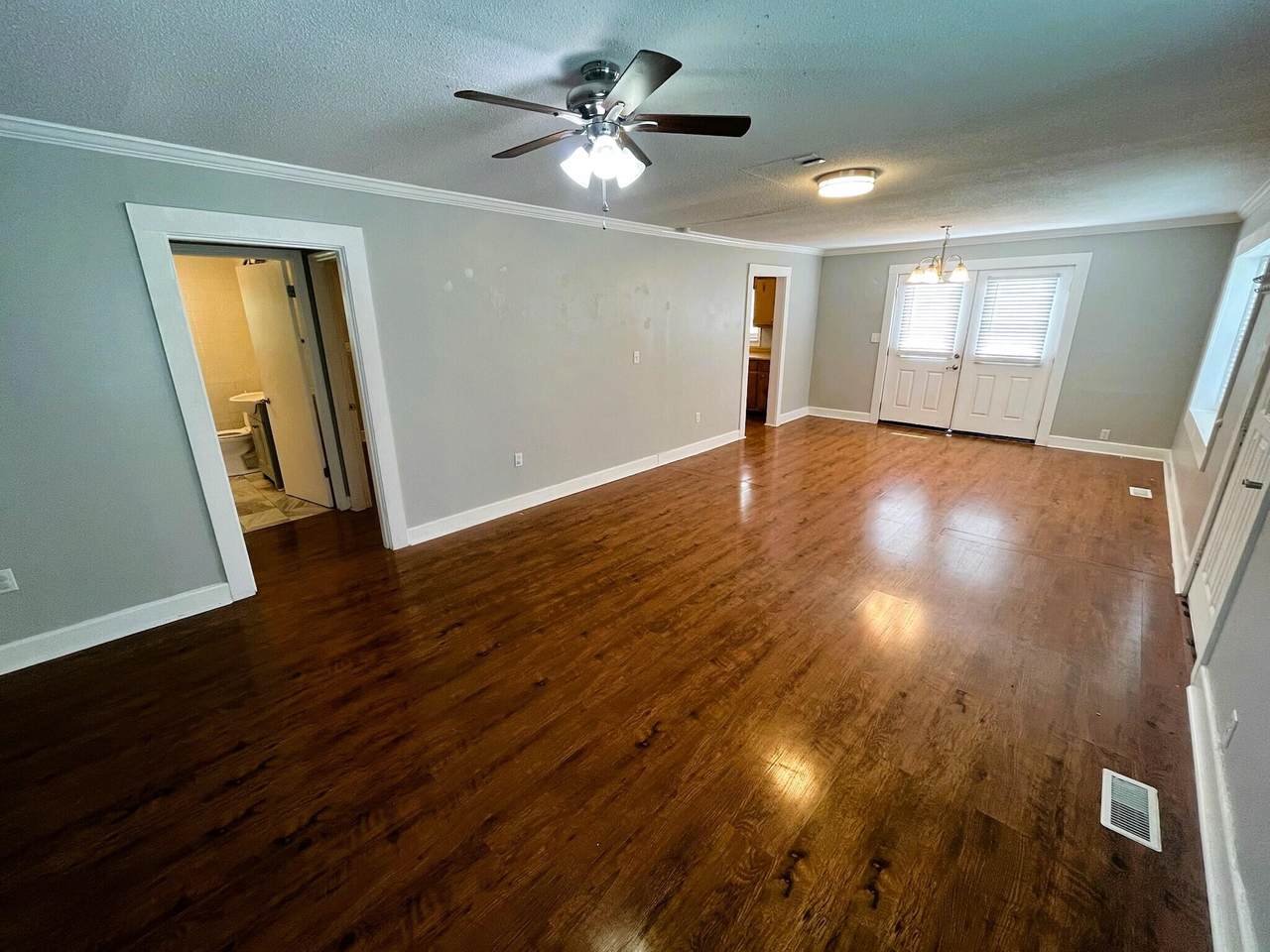 https://bt-photos.global.ssl.fastly.net/chattanooga/orig_boomver_1_1361308-2.jpg