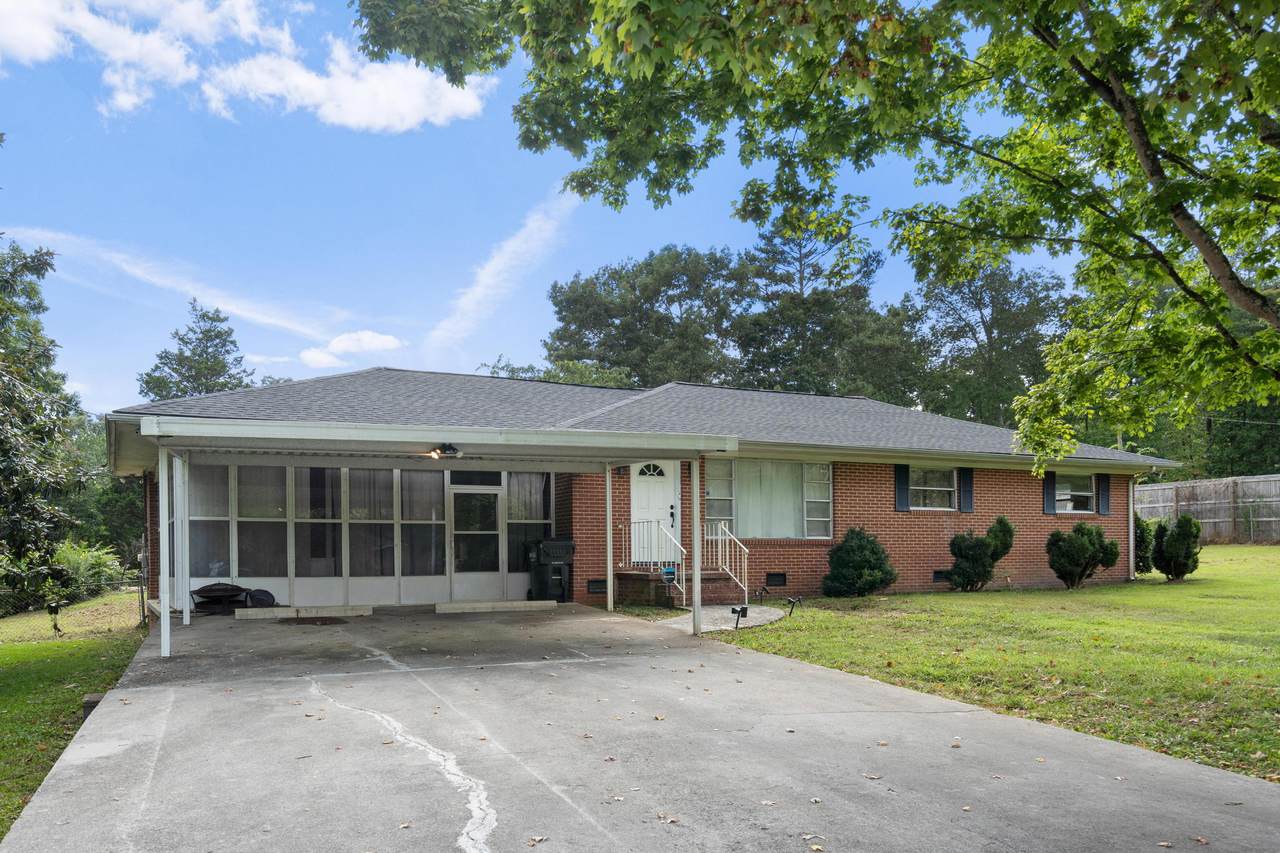 3925 Hopewell Dr - Photo 1