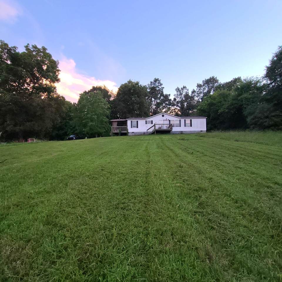 1542 Dallas Lake Rd - Photo 1