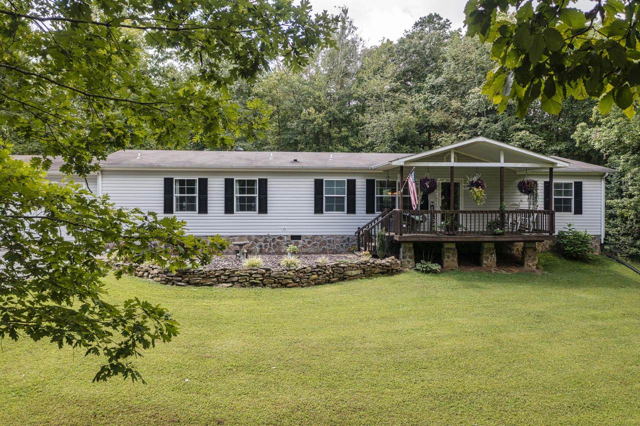 1009 Summers Home Ln - Photo 1