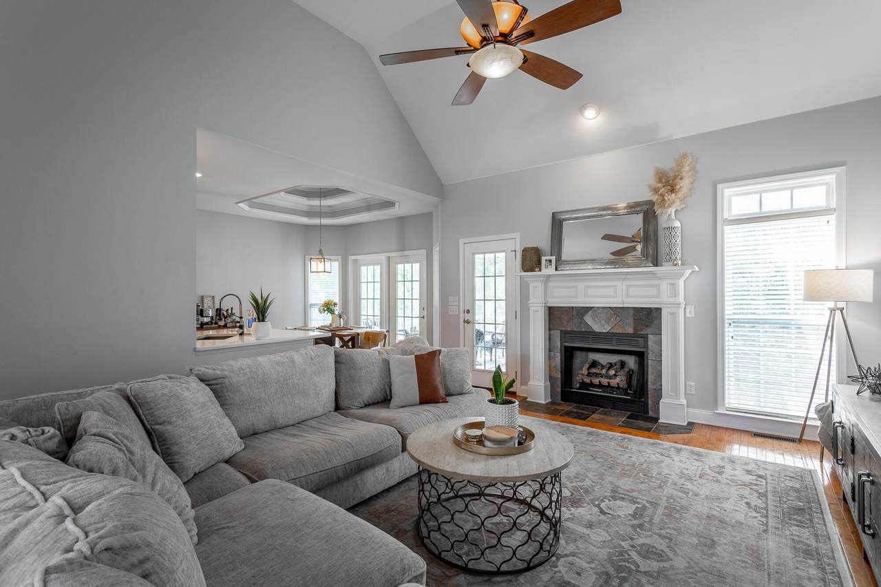 https://bt-photos.global.ssl.fastly.net/chattanooga/1280_boomver_1_1361673-2.jpg