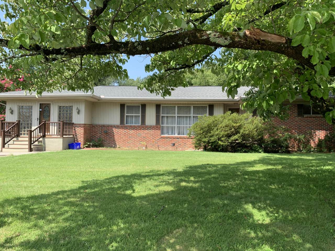 207 Westerly Dr - Photo 1