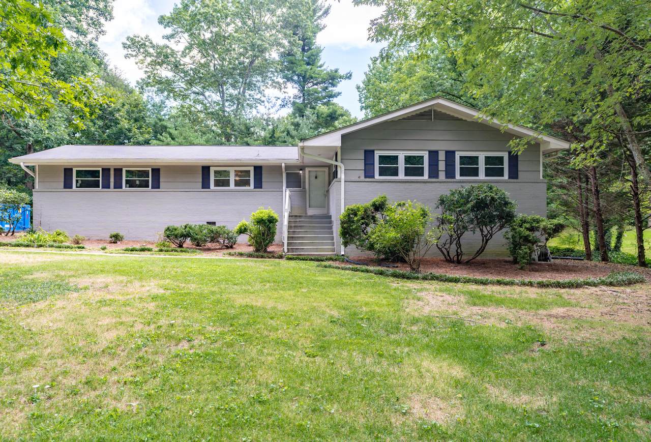 1113 Woodbine Way - Photo 1