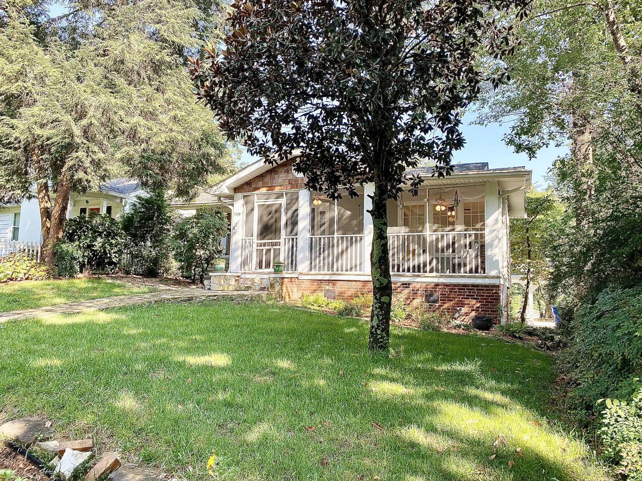https://bt-photos.global.ssl.fastly.net/chattanooga/1280_boomver_1_1362548-2.jpg