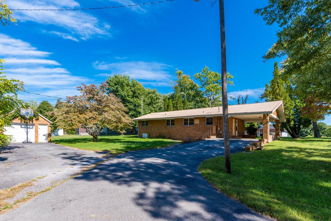 34 Old Watkins Rd - Photo 1