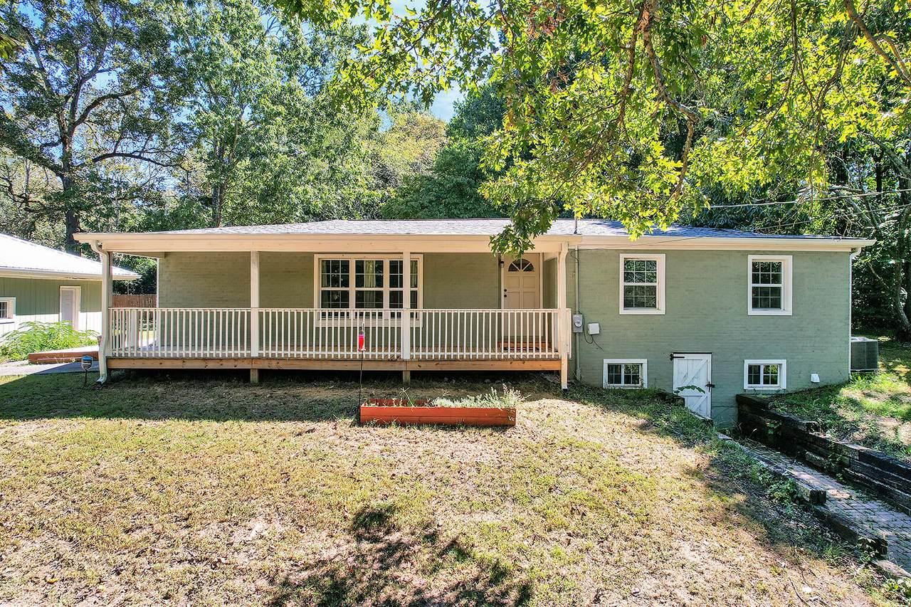 1409 Ladd Springs Rd - Photo 1