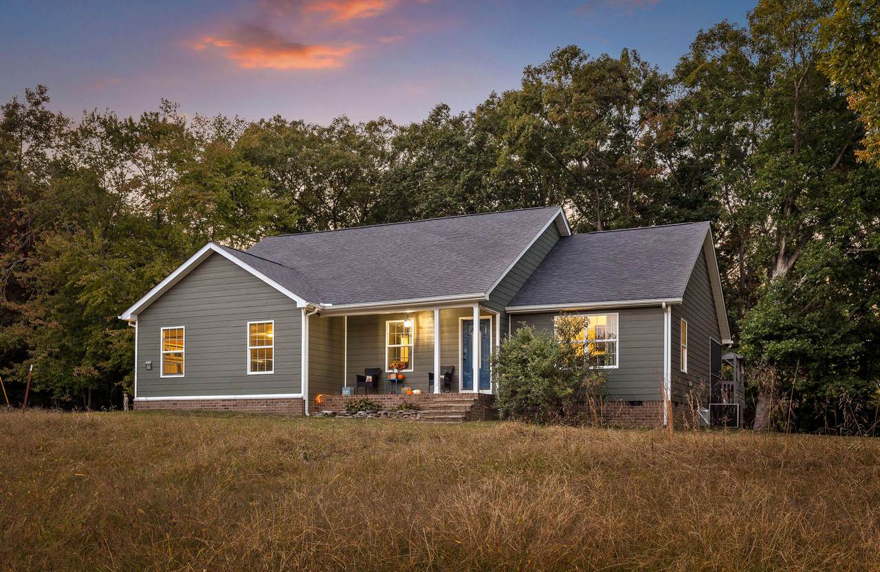 80 Oak Meadow Dr - Photo 1