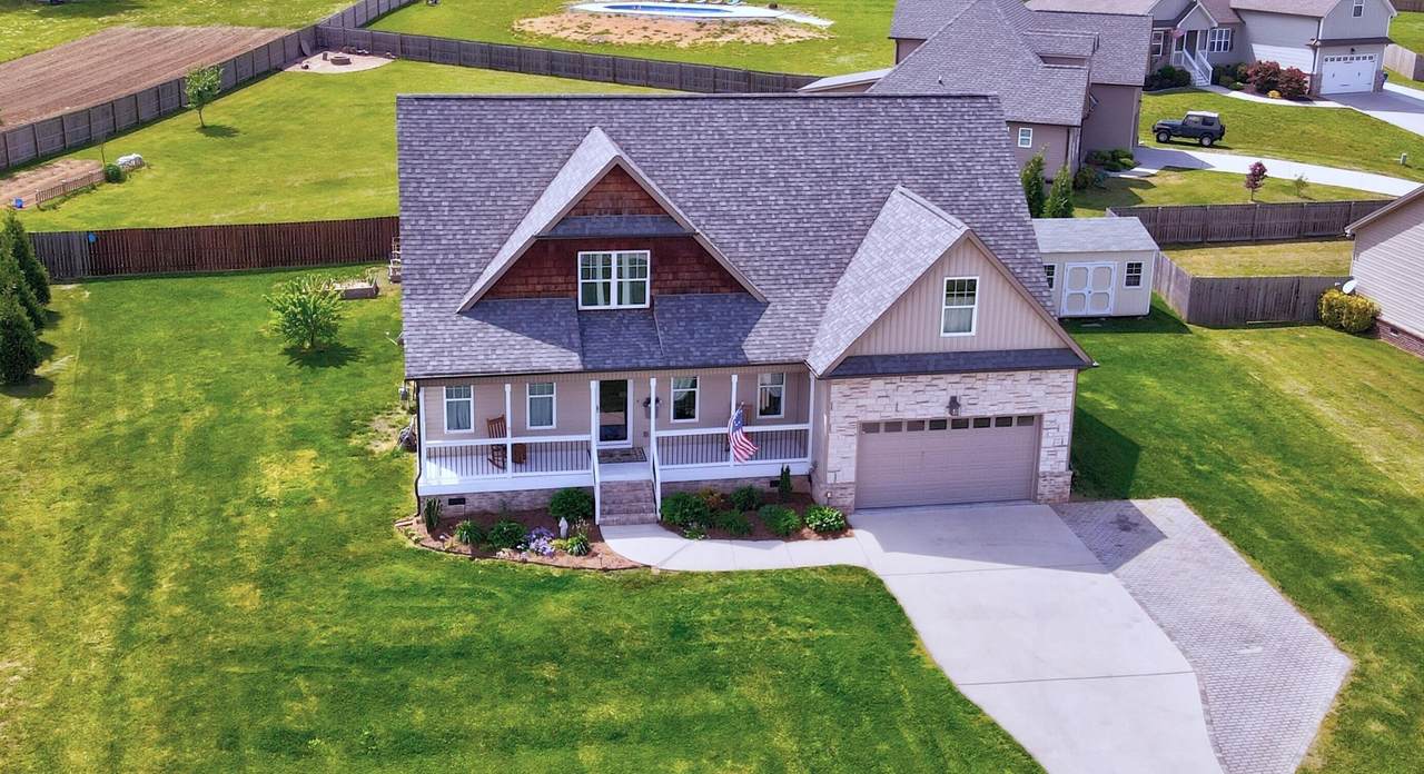 313 Chase Ln - Photo 1