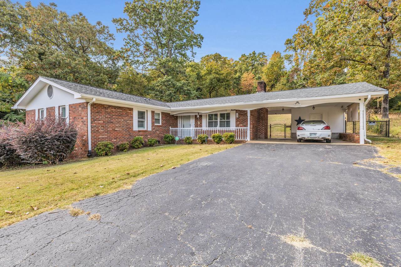 4505 Cloverdale Loop - Photo 1