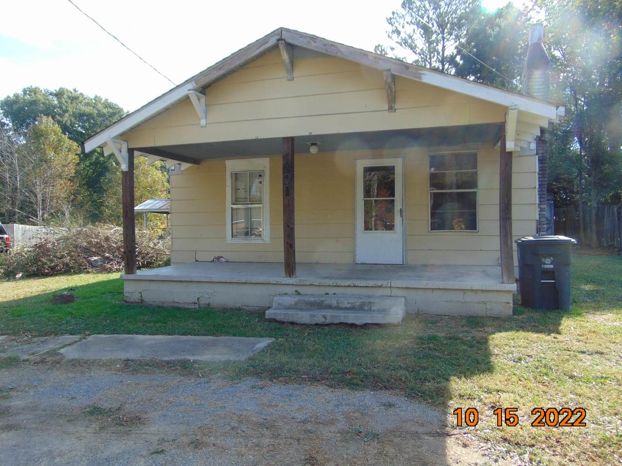 801 Chestnut St - Photo 1