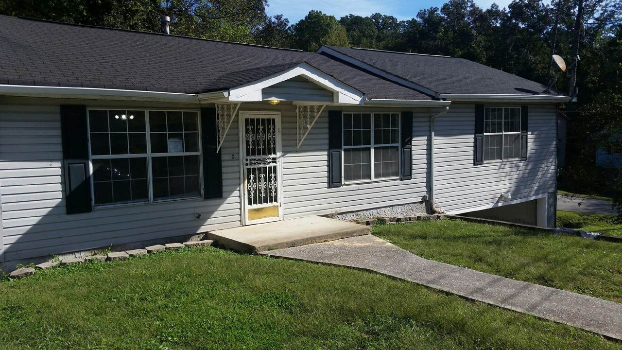 623 Shannon Ave - Photo 1