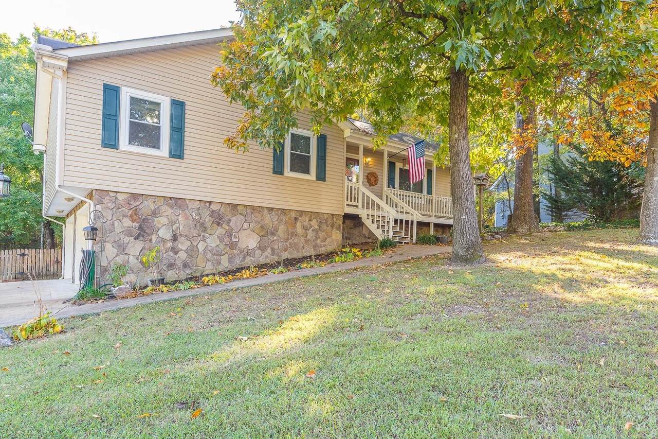 500 Stonecrest Cir - Photo 1