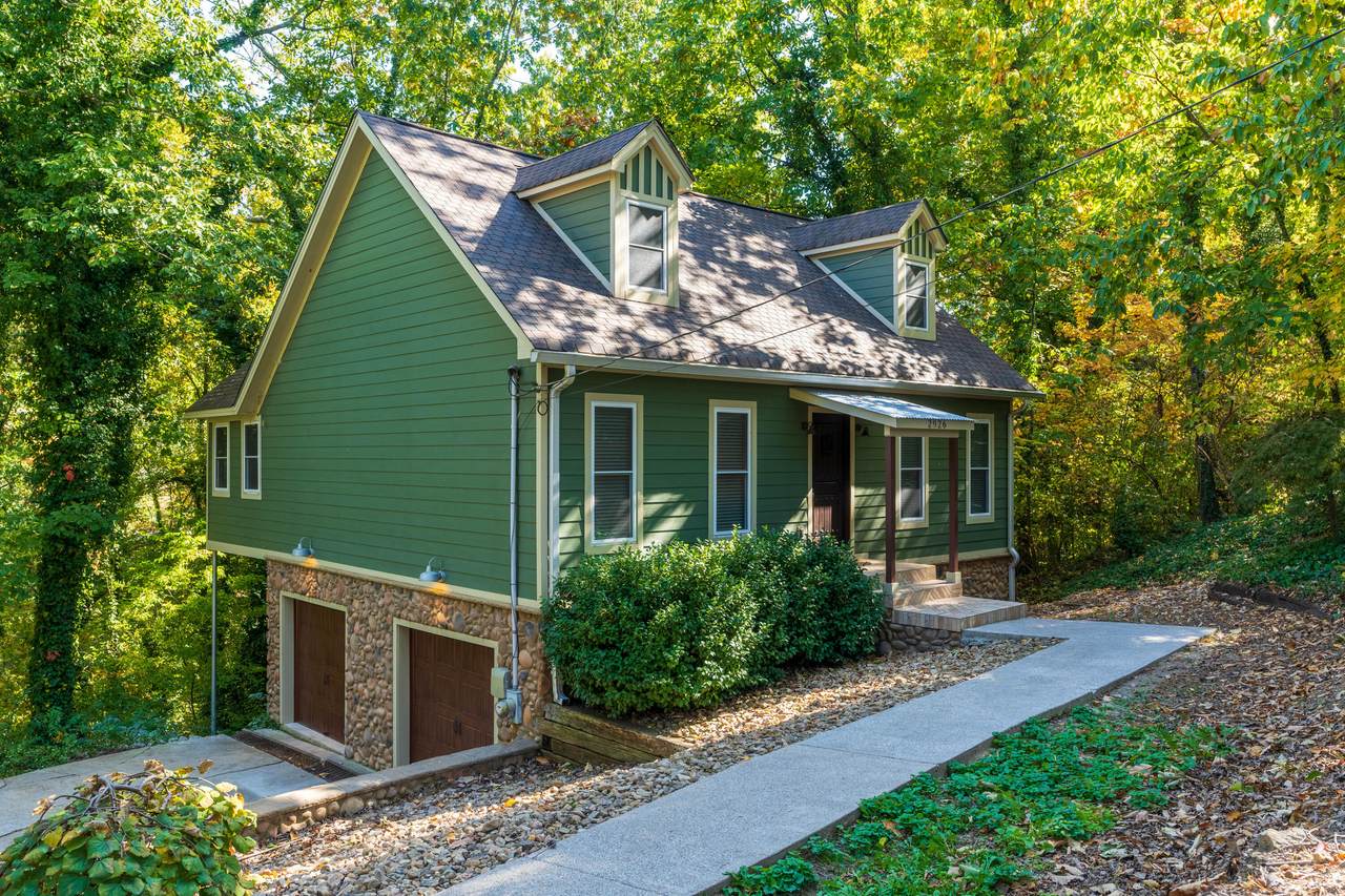2926 Nurick Dr - Photo 1