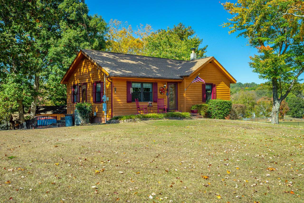 1043 Lewis St - Photo 1