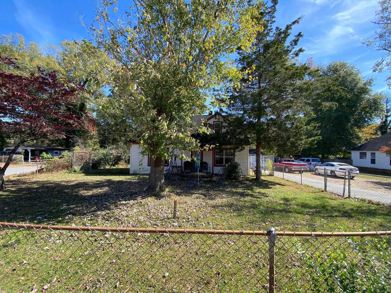 2328 Tunnel Blvd - Photo 1