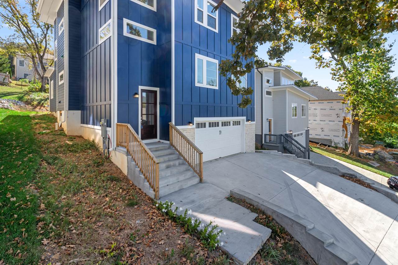614 Ladd Ave - Photo 1