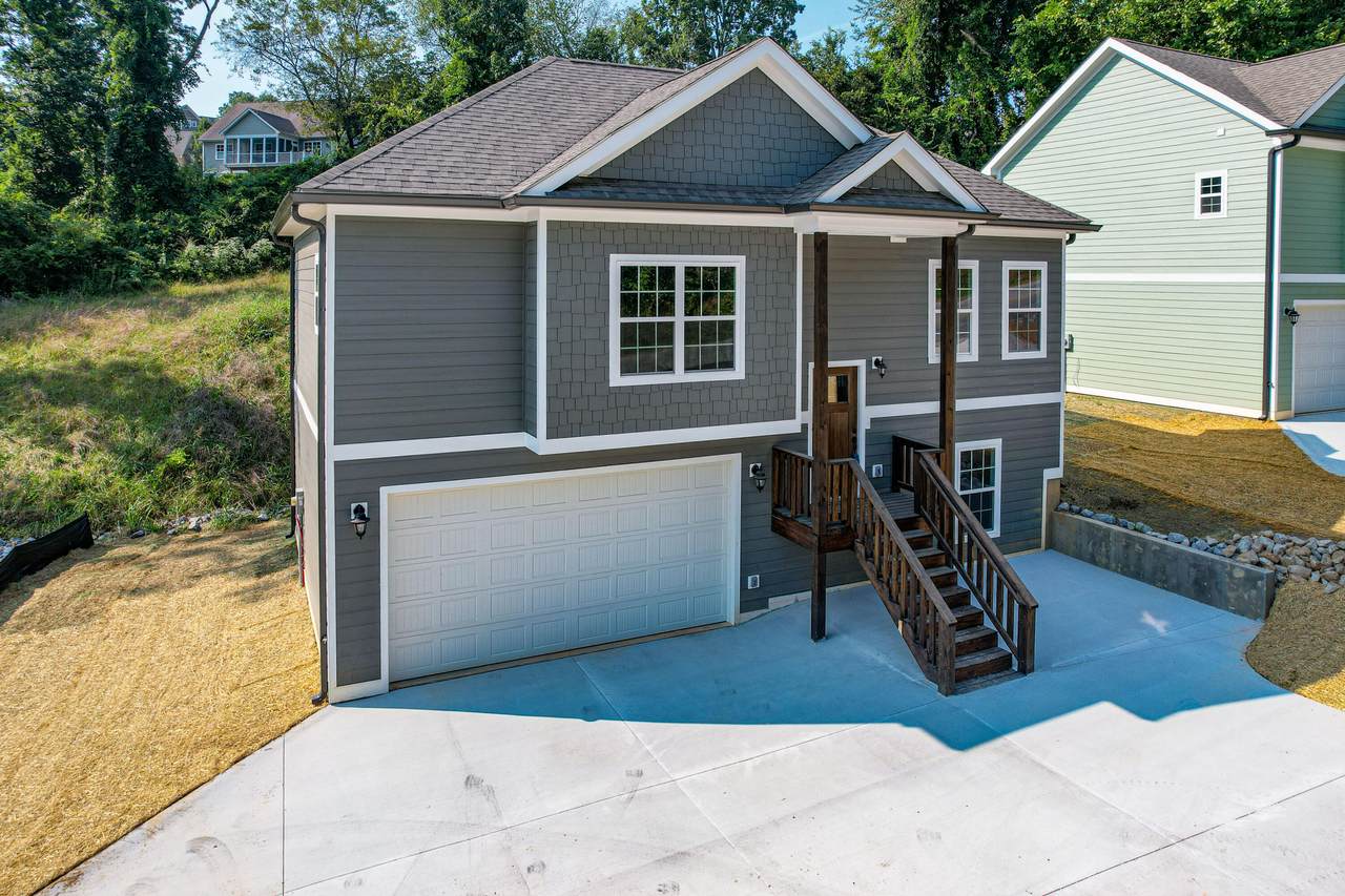 1028 Fernway Rd - Photo 1