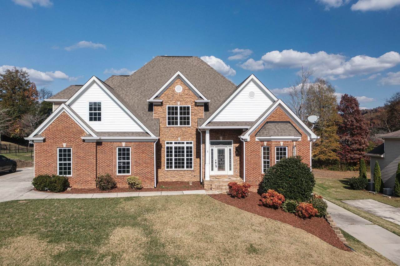 4056 Platinum Way - Photo 1