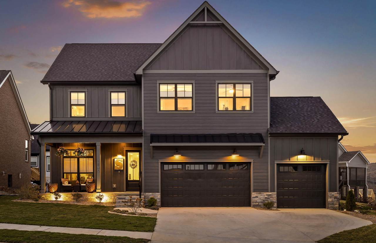 1190 Le Conte Cir - Photo 1