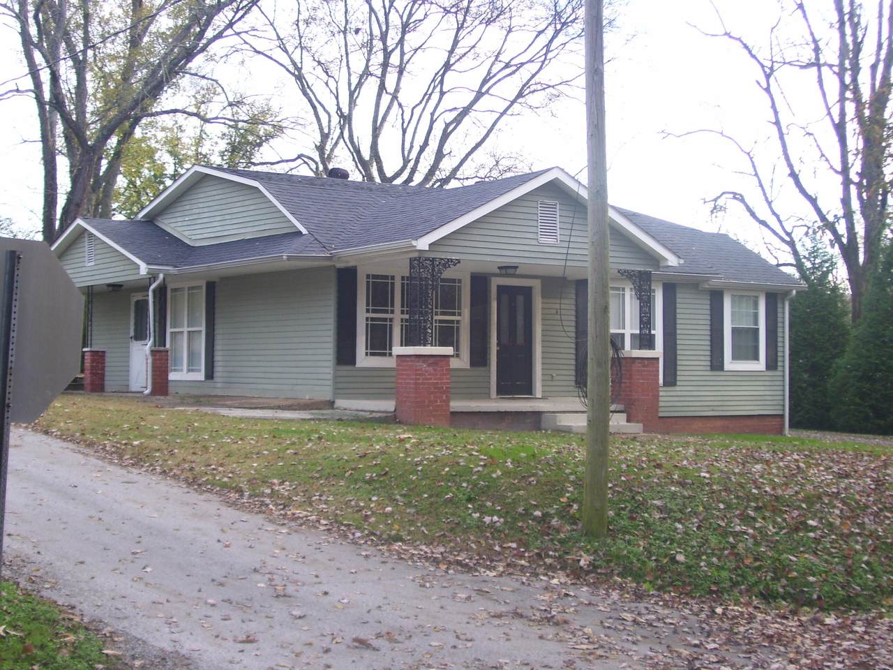 169 Maryland Ave - Photo 1