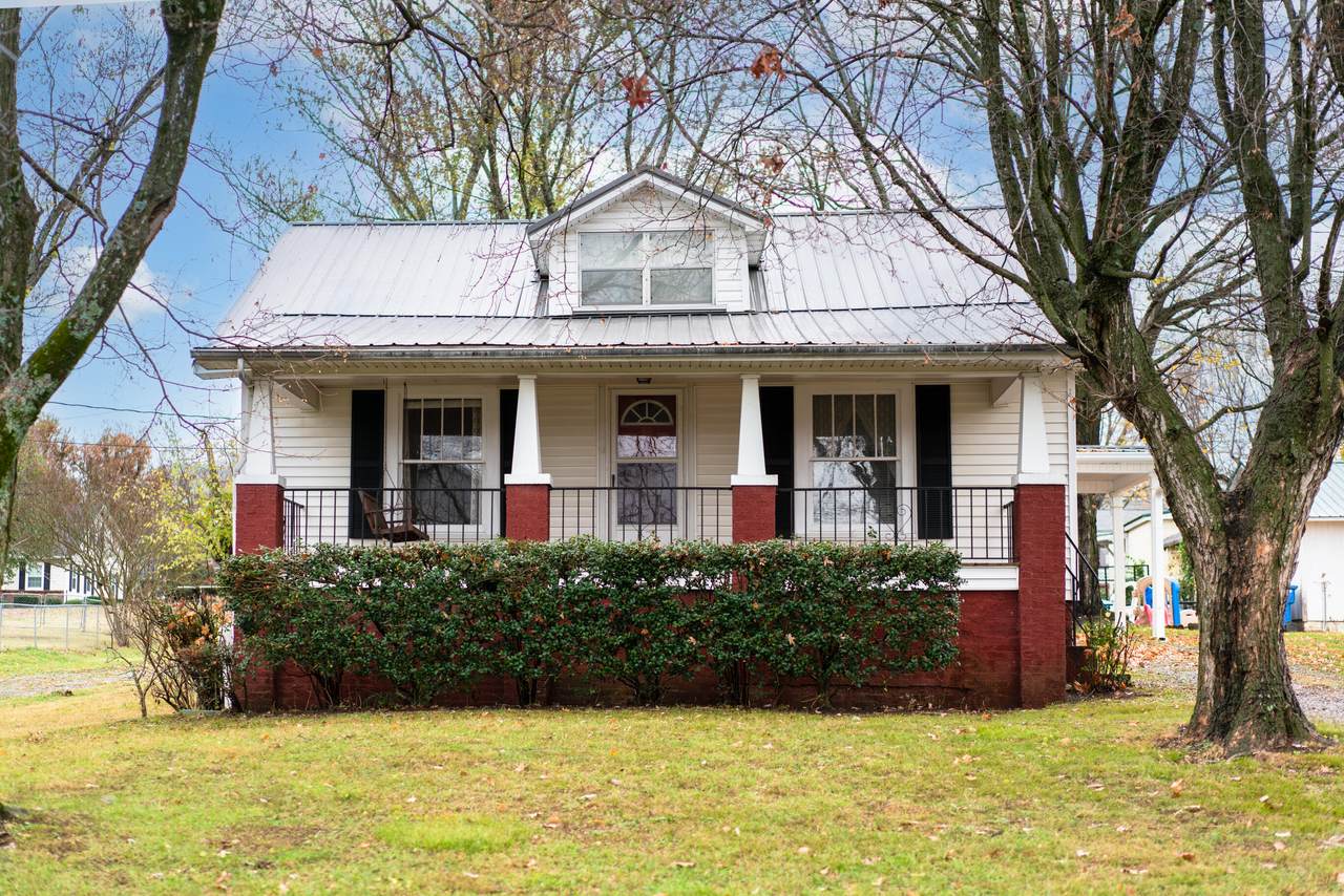2805 Franklin Ave - Photo 1