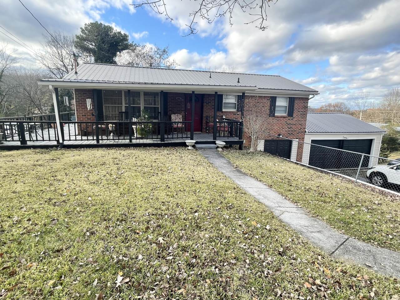 3506 Pine Ridge Dr - Photo 1
